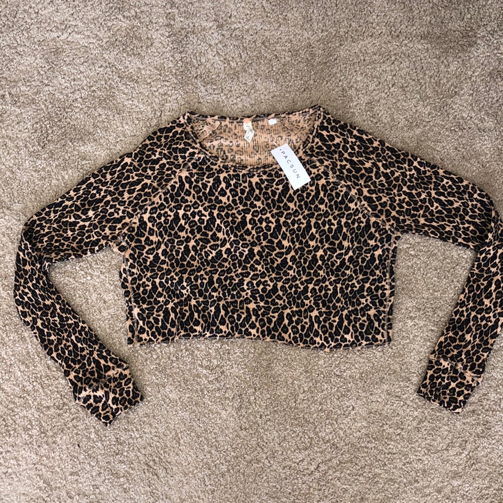 NWOT Pacsun top